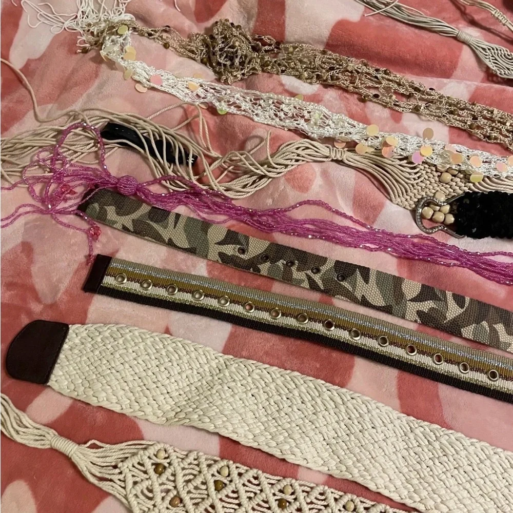 Huge Vintage Limited Too, Gap, Aeropostale Belt Bundle